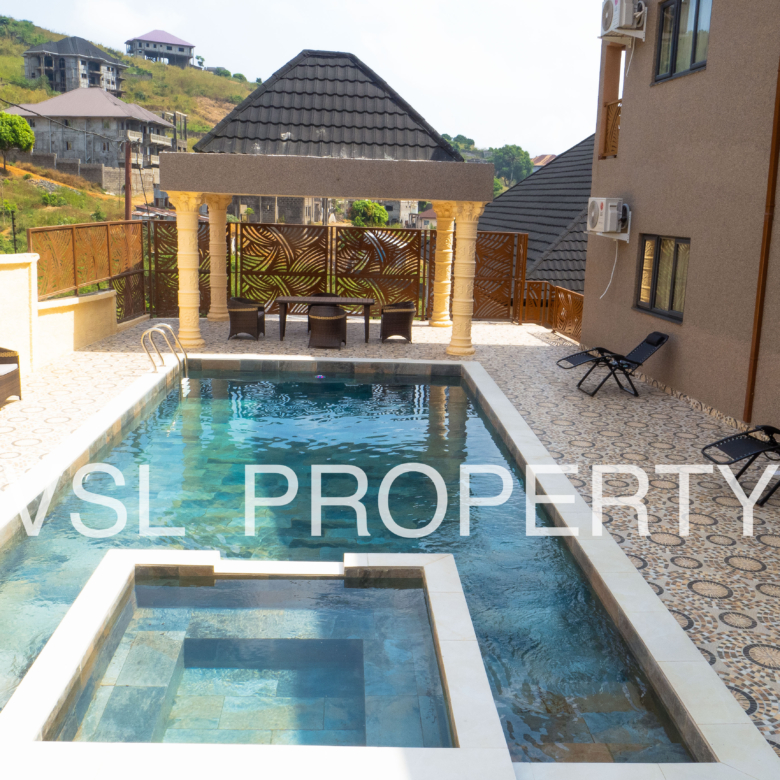 vslproperty's tweet photo. Luxury 5-bed Regent home for rent! ✨ Stunning mountain views, private pool, Starlink internet &amp; more. Perfect for executives. Discover your dream home: https://t.co/wyjnT0ZOI0 
Call us today: 073017891
#RegentLiving #LuxuryHomes #SierraLeoneRealEstate https://t.co/Q73sBuhWP0