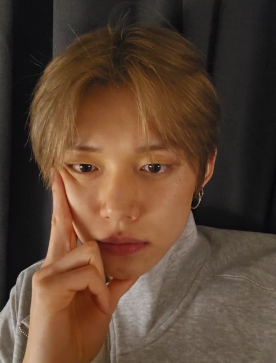 yeonnun has the most beautiful face on earth kinda