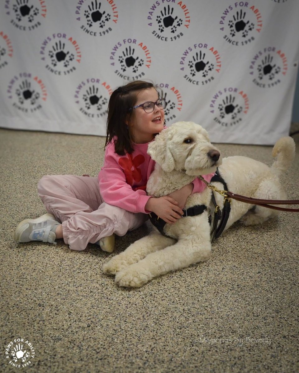 4 Paws For Ability tweet media