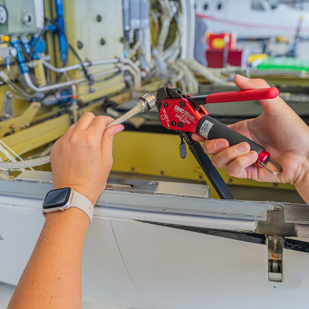 Say good-bye to 2-step band installation-

With DMC’s 1‑step banding tools, you can cut, bend, and lock stamped bands in place in 1 step and with 1 tool.  🔧💪🏼

Shop Now: ow.ly/1NTq50YlfBf

#dmctools
