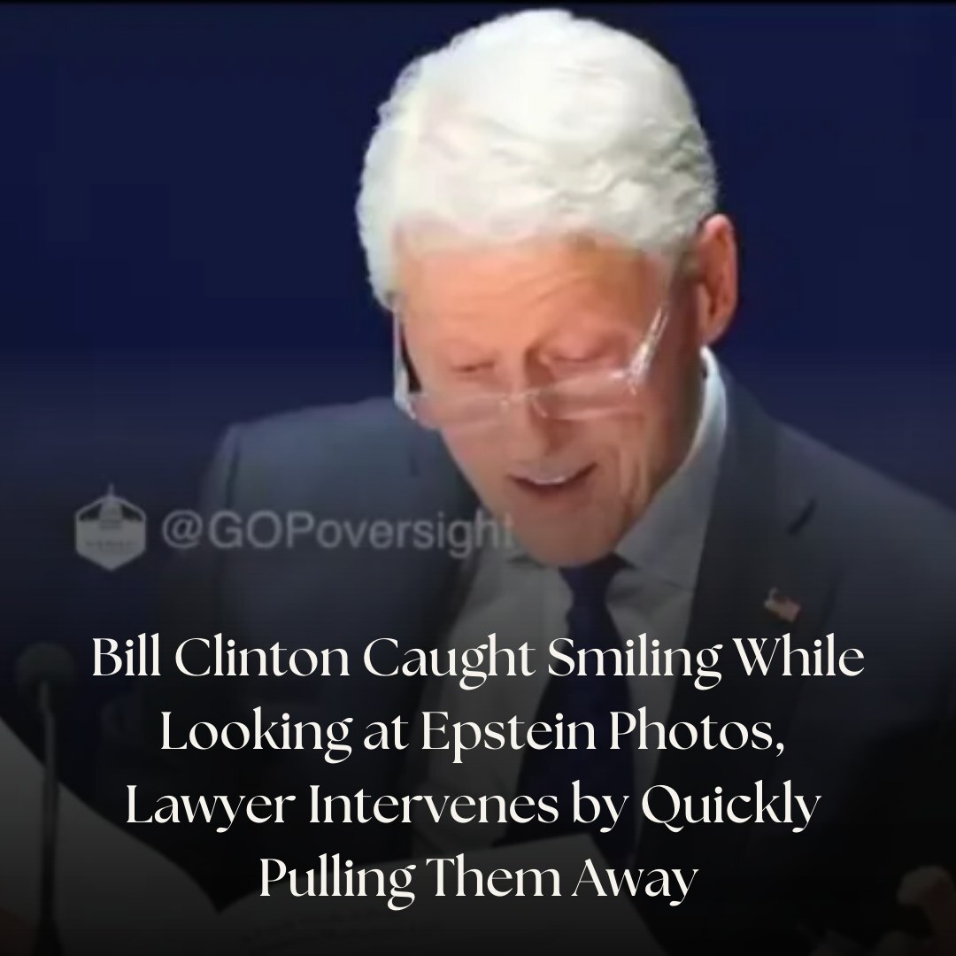 IBTimesUK's tweet image. Footage from a deposition shows Clinton smiling while examining Epstein images before his attorney intervenes.

#BillClinton #HillaryClinton #EpsteinFiles #Trump 

Read More: ift.tt/8hTIqY1