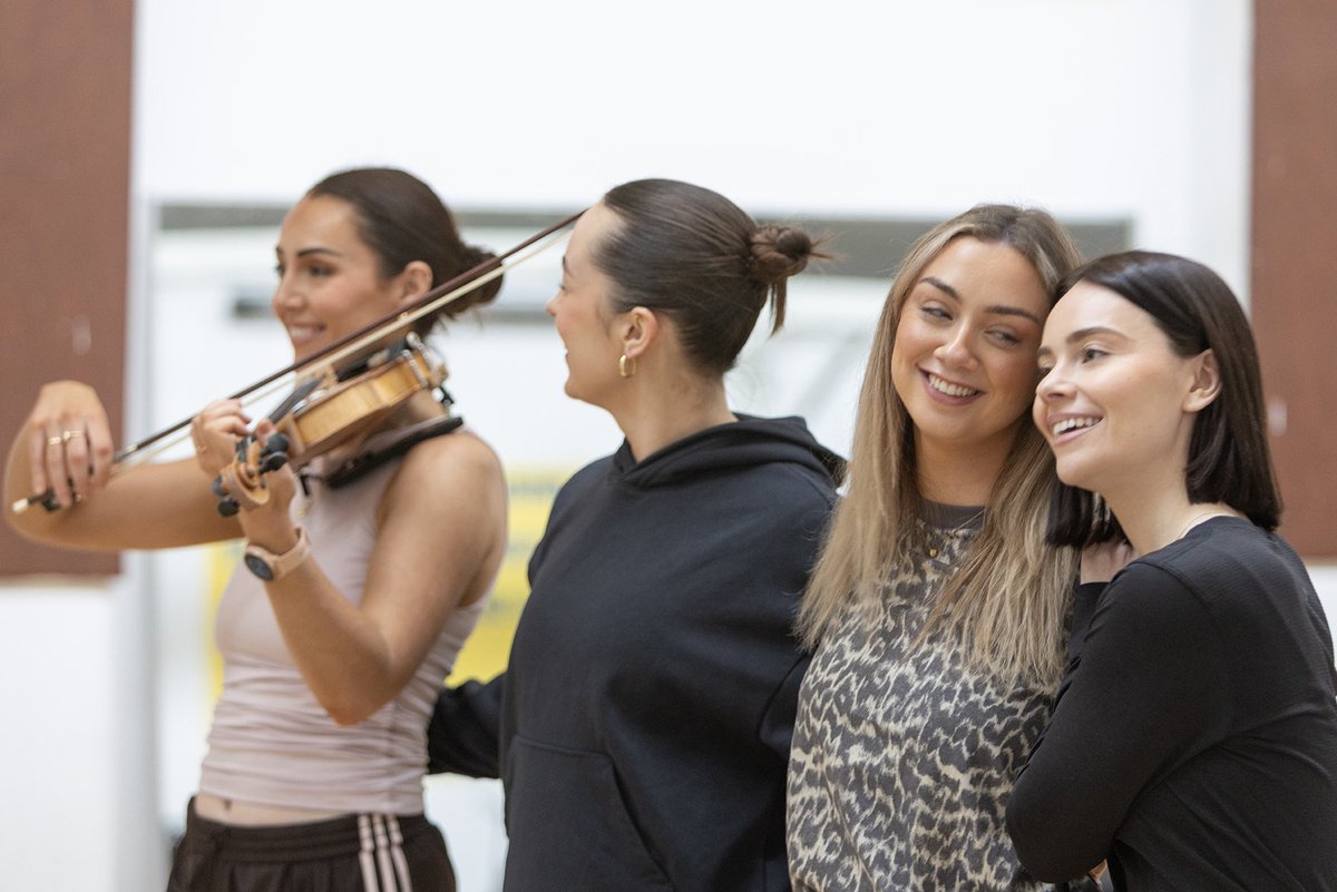 Celtic_Woman tweet media