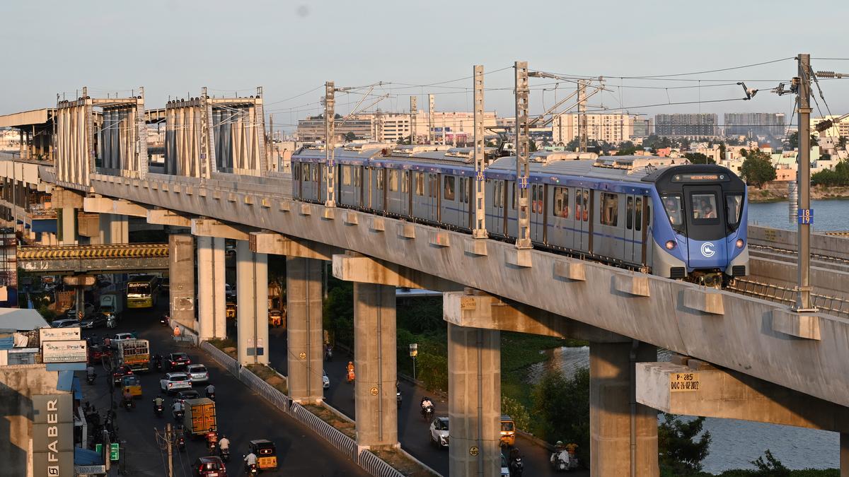 #ChennaiMetro Rail Ltd (CMRL) is advancing its 118.9 km Phase-II project #TamilNadu #Chennai

With A 14.6 km stretch from Poonamallee Bypass to Vadapalani receiving safety clearance (CRS) for operations Soon!.

Key developments include a 15-min frequency b/w Poonamallee &amp; Porur.