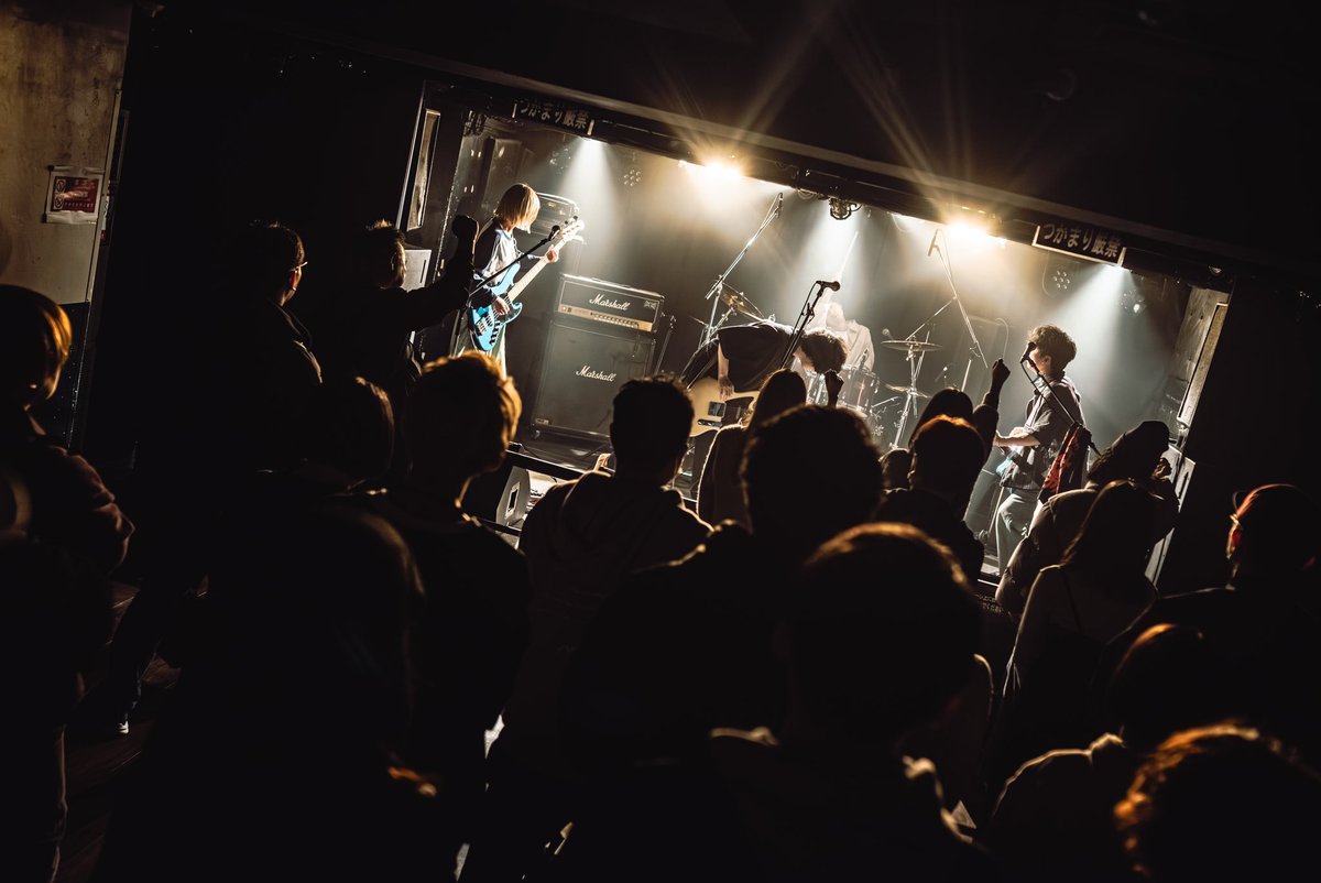 Homesick Humming tweet media