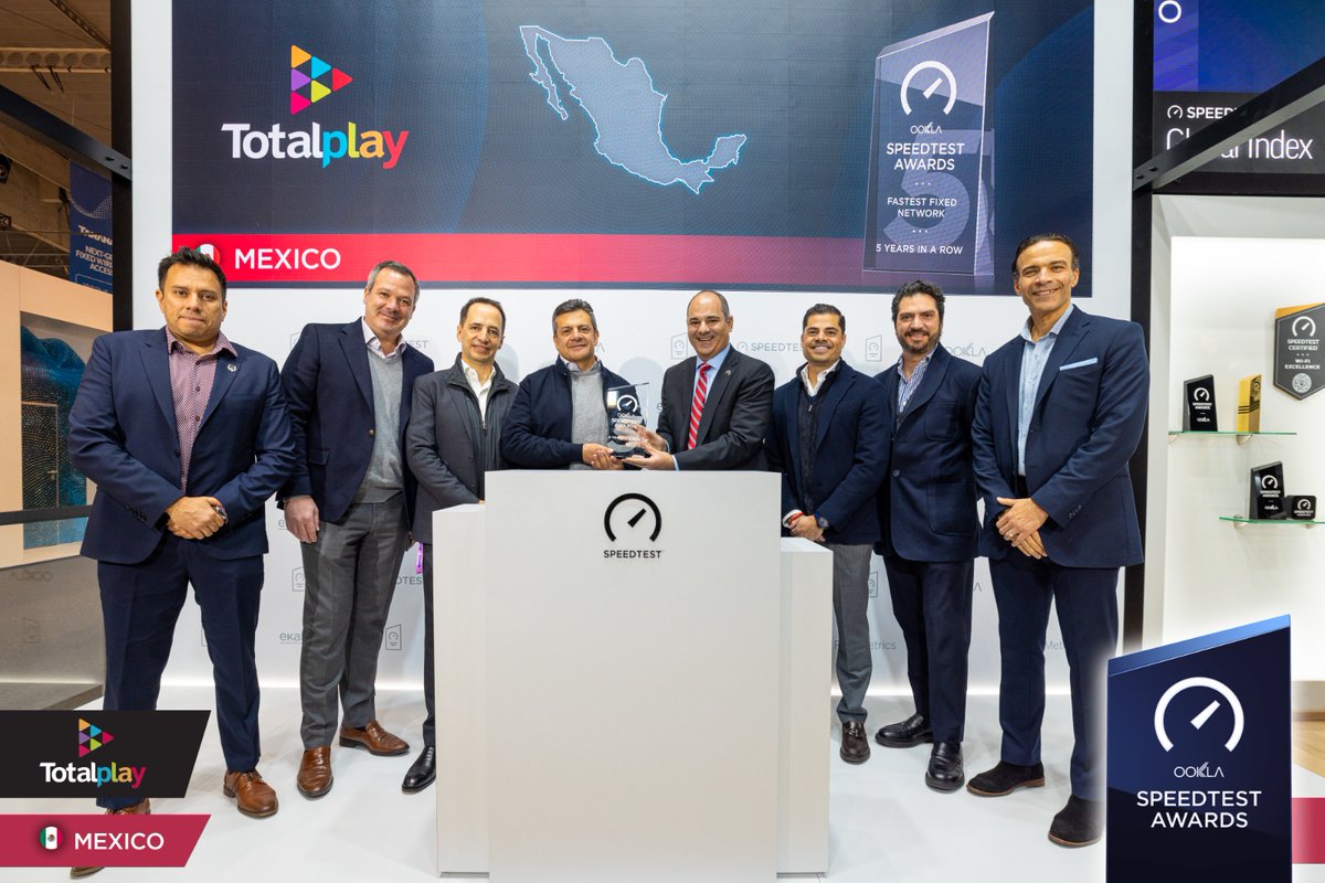 RomoKuri's tweet photo. Desde el #MWC26 nos llena de orgullo recibir por quinto año consecutivo el Speedtest Award de Ookla como el internet más rápido de México.

Gracias a nuestro equipo por hacerlo posible y a nuestros clientes por su confianza.

Nuestro compromiso es claro: seguir evolucionando la experiencia digital en México, año con año.