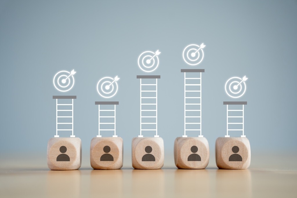 Our latest guide shows you how to model Fit and Engagement, automate workflows, and avoid common scoring mistakes in HubSpot.

Enhance your scoring system today. Get started here: hubs.ly/Q03SclzF0