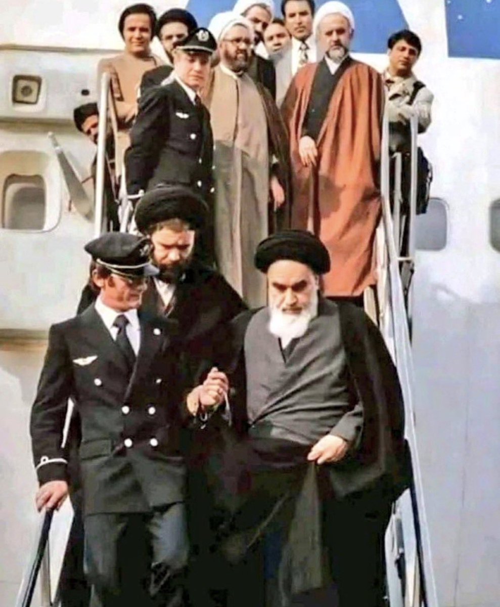 لم تعرف المنطقة الراحة منذ أعادت باريس ذلك الكاهن لطهران .. 

كلّه من فرنسا