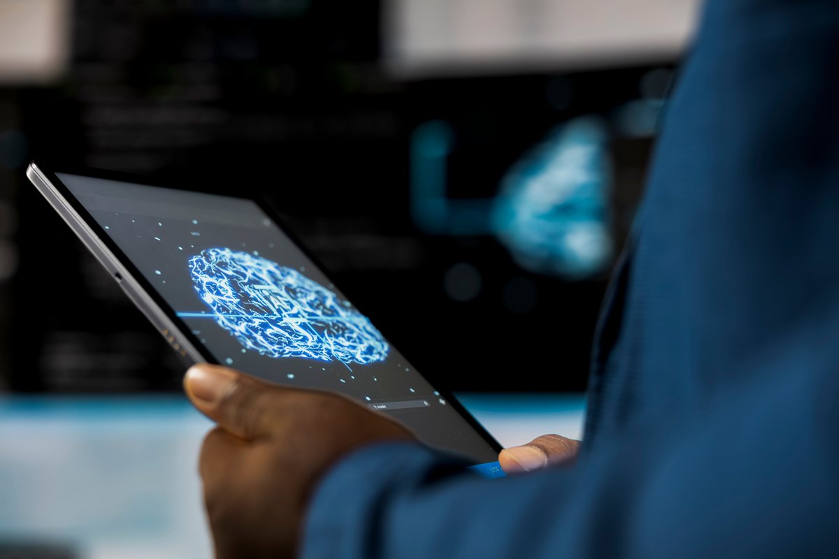 UNESCO_DG's tweet photo. The first Virtual Meeting of the @UN Secretary-General’s Independent International Scientific Panel on AI marked an important step forward. I am pleased that @UNESCO contributes to this effort as part of the Panel’s Secretariat.

Our exchanges clearly reaffirmed the urgent need for science-based, evidence-driven AI governance — to ensure that AI serves people, and not the other way around.

UNESCO has been at the forefront of global discussions on AI, leading to the adoption of the 2021 Recommendation on the Ethics of Artificial Intelligence — to date, the only global standard-setting instrument in this field.

Encouraged by the diversity of this Panel, bringing together voices from across disciplines, regions and perspectives to help shape AI for the common good. #ForThePeople