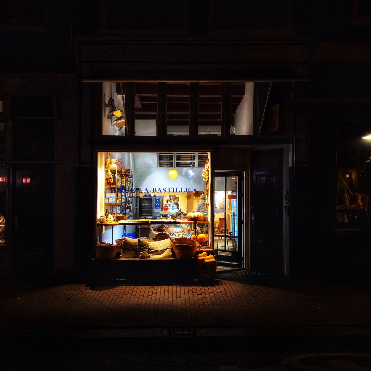 FabPasFort tweet media