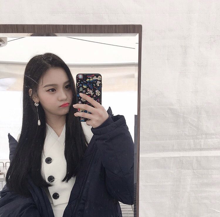 김예원 얼굴 tweet media