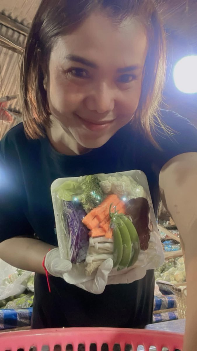 เจ๊แสง ผักสด💚 tweet media