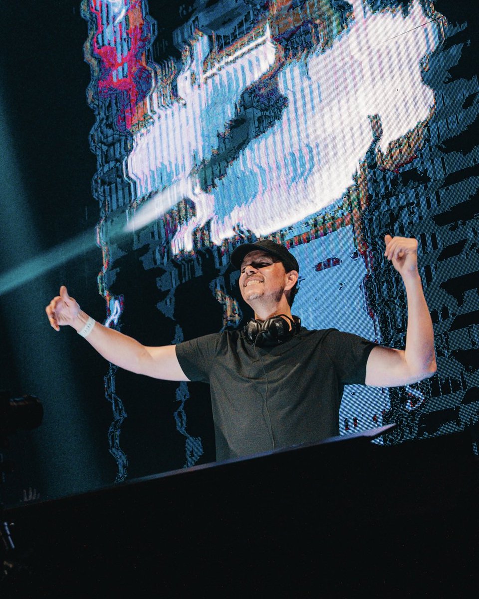 Cosmic Gate tweet media