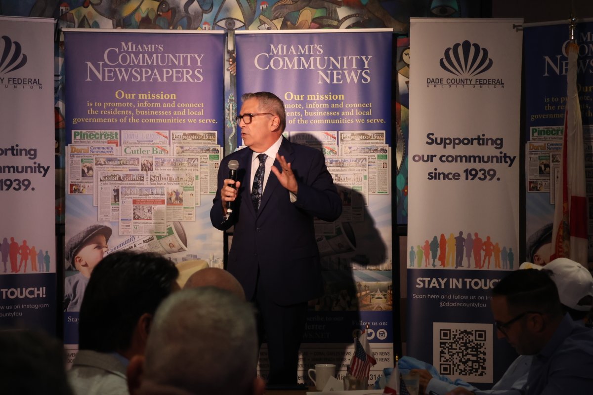 Juan Fernandez-Barquin, Esq., Clerk & Comptroller tweet media