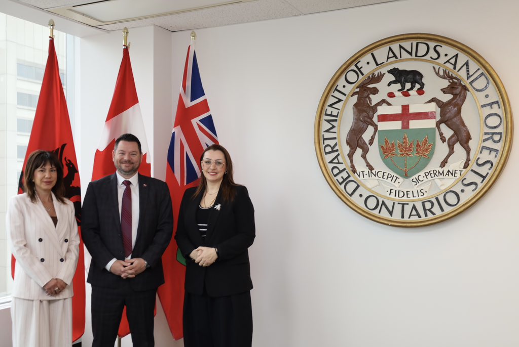 Mike Harris tweet media