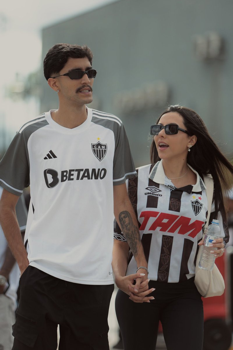 o atleticano mais lindo do BR é candidato a Conselheiro da Massa do Galo pela categoria Galo na Veia! Além de ser um torcedor presente e apaixonado, ele tem uma visão racional e muito comprometida com o torcedor. 

Aos atleticanos, votem no “Brenão”! Contamos com seu apoio 🐔🤍🖤