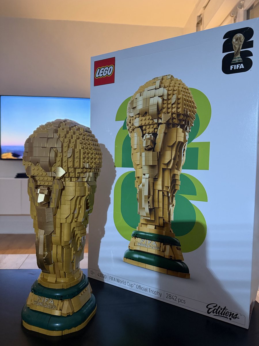 L 🇫🇷 tweet media