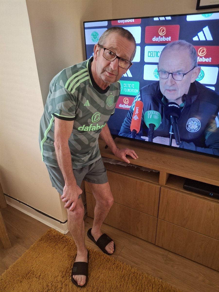 mary muir tweet media