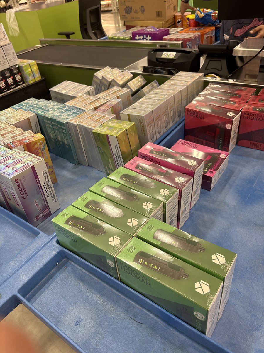 Day in my life dating a shop owner <a href="/CloudHarborATL/">Cloud Harbor</a>