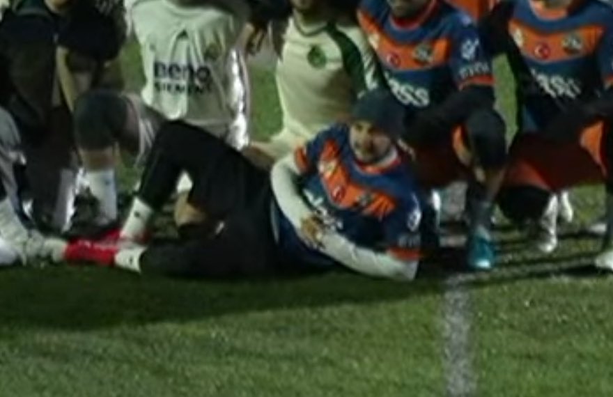 biz album beklerken onun rahatlik