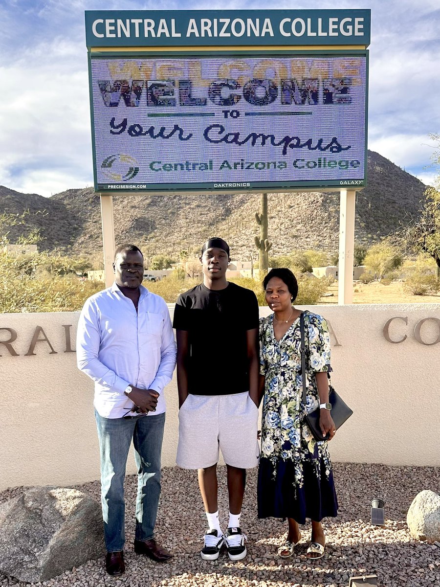 AngeloMalekKuoc's tweet photo. Madam and I were delighted to visit our son, Deng Malek, aka “Deng Deng” in Arizona, where he received a full basketball scholarship at Central Arizona College. Congratulations, Deng — we are incredibly proud of your achievement! https://t.co/2VPTcsqZpW