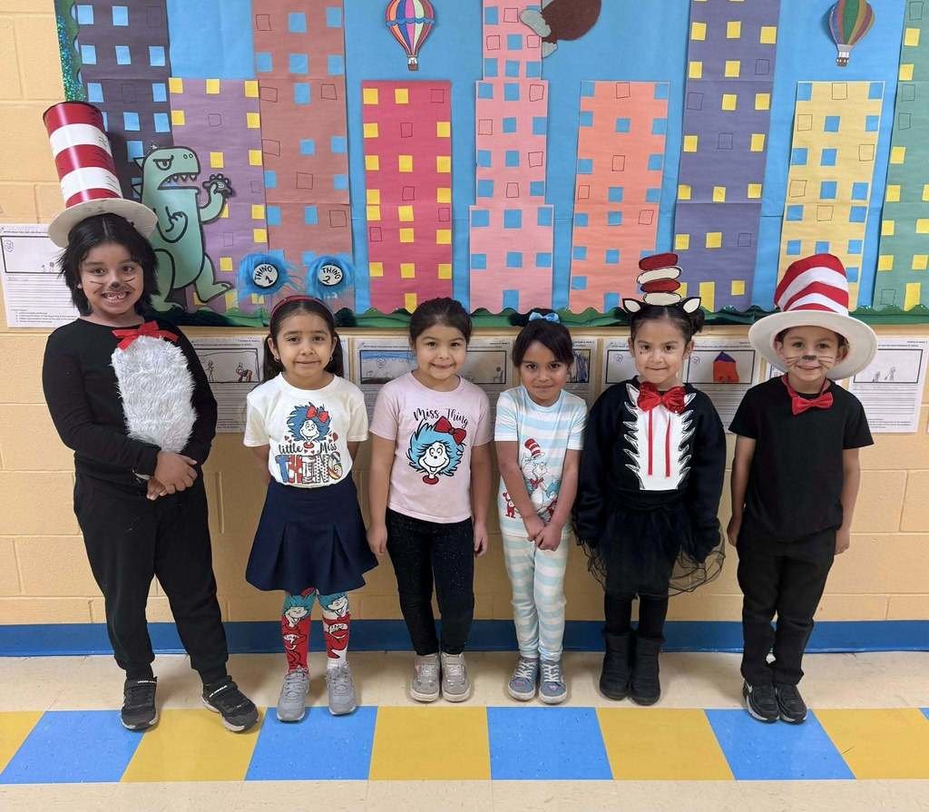 JCMartinESLISD's tweet photo. We begin with our JCM Read Across America Week! https://t.co/zfjkfUjhaa