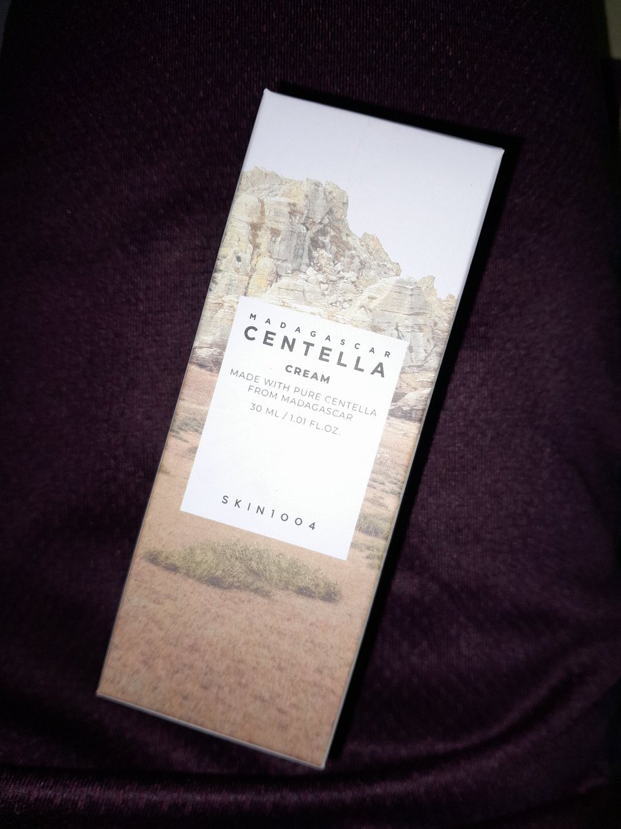 nierrikaa's tweet photo. WTS WANT TO SELL
SKIN1004 CENTELLA CREAM 30ML

PRICE 42K ONLY
BELI DI SHOPEE OFFICIAL STORE

wts karena salah beli

#WTS #WANTTOSELL #zonauang https://t.co/QDDXHUnqOp