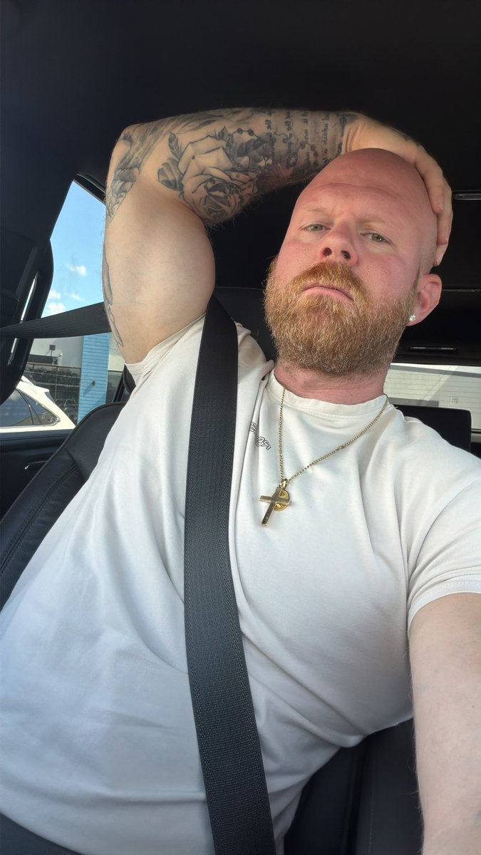 DomMuscleGod tweet media