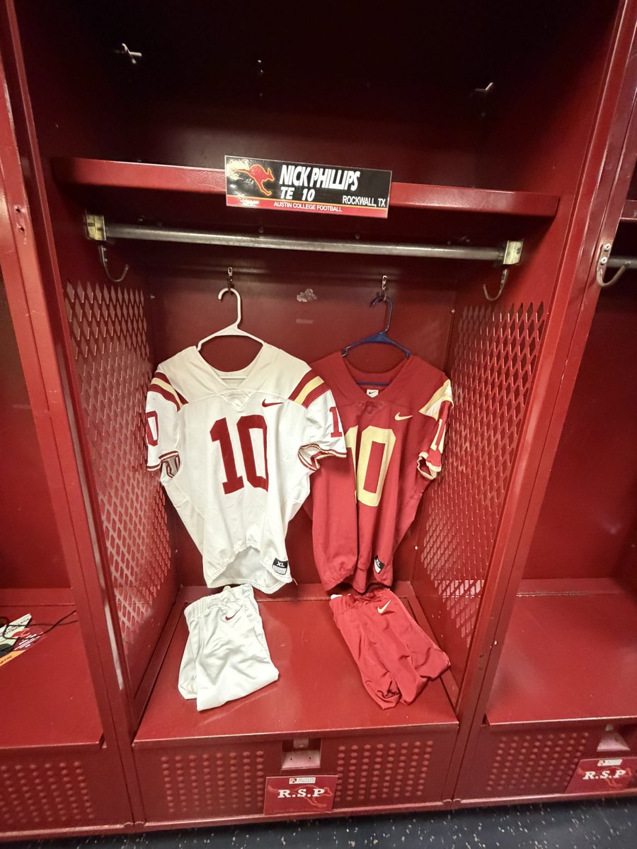 Nicolas Phillips tweet media