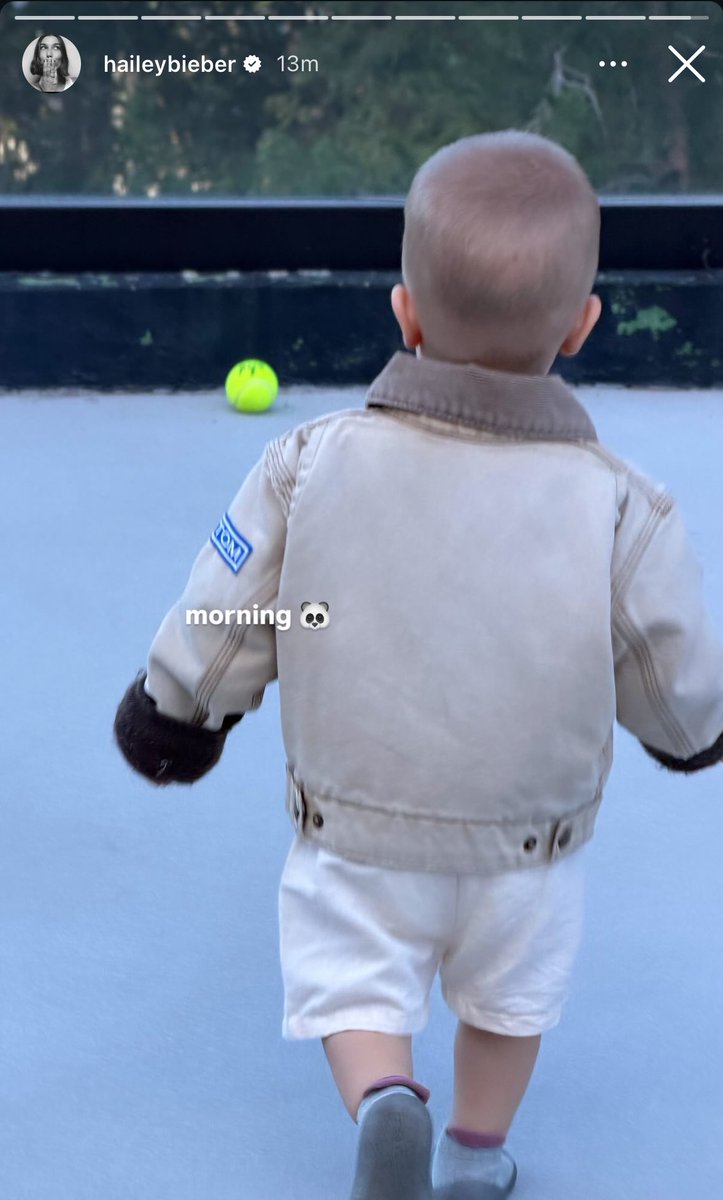 THATS SO JUSTIN‘S BACK OF HIS HEAD LIKEEEEEEEE