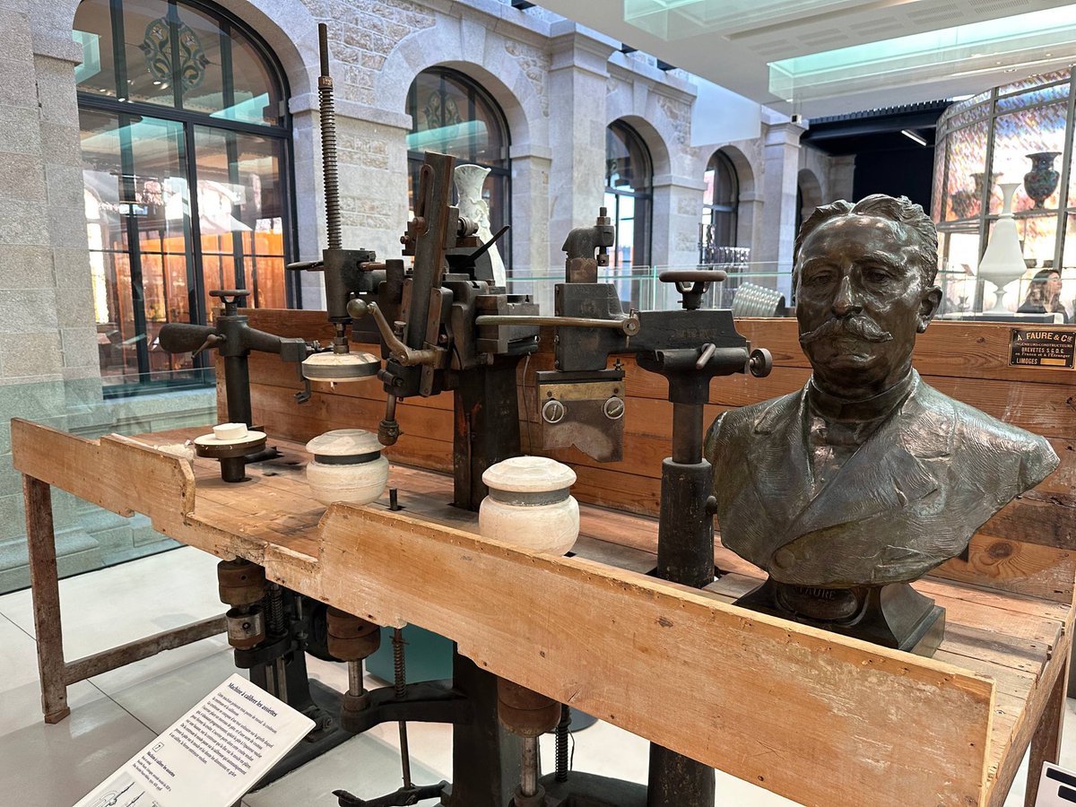 Alexis Corbière tweet media