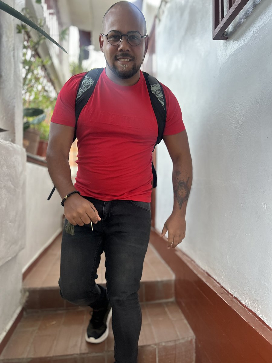 Mr Regalado tweet media