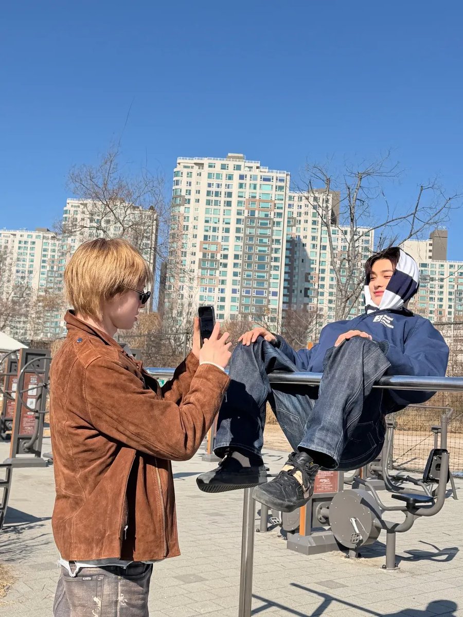 keonho pics tweet media