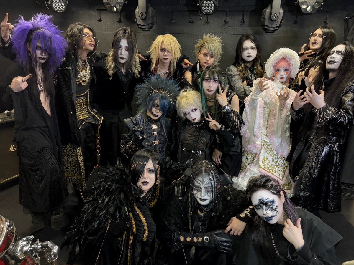 Madmans Esprit tweet media