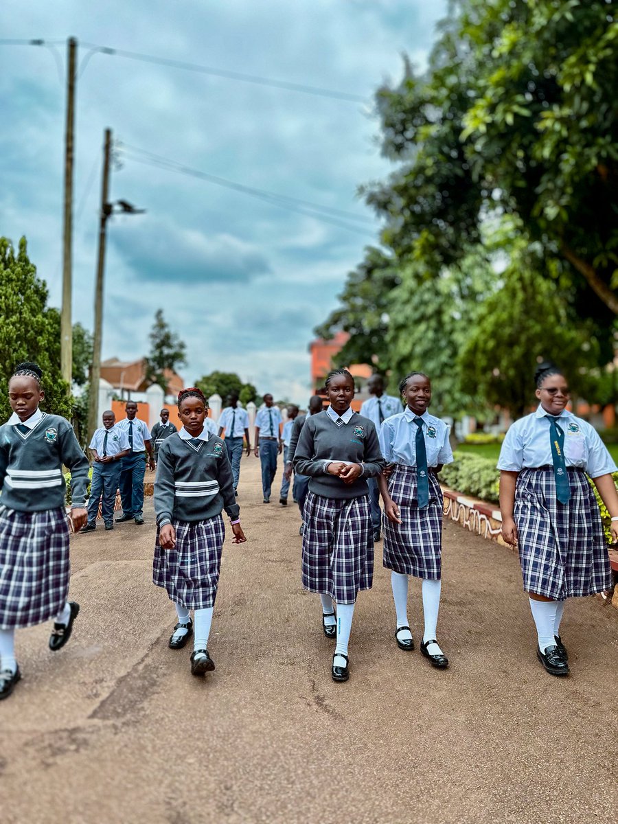 JananSchoolsUg's tweet photo. This is how our Senior One Class of 2026 looks in their full Janan uniform.

Smart. Confident. Ready for the journey ahead.
The future of Janan Schools is in safe hands. #JananSchools  |  #S1ClassOf2026 https://t.co/r3dwwFlw8l