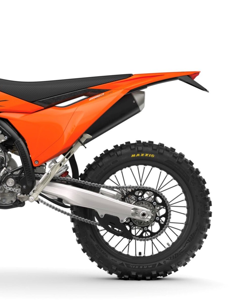 KTM UK Official tweet media