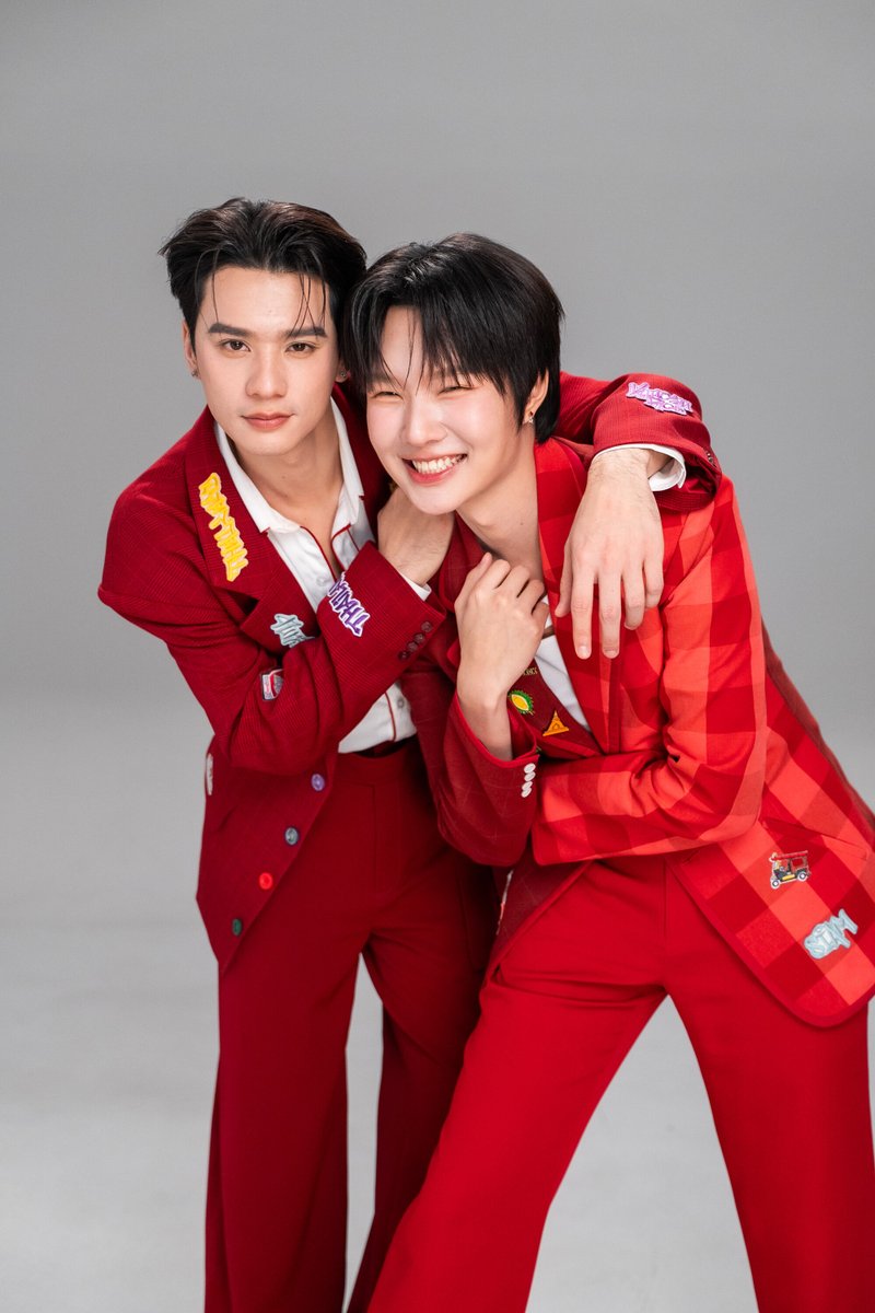 พรุ่งนี้ 12.00 น.เรามีนัดกันนะครับ  ⏰

กับโฆษณาชิ้นแรกของ ส.ขอนแก่น x เก่ง น้ำปิง
บอกเลยว่า #ไส้กรอกไทยทำถึง แบบตะโกน 🔥

เที่ยงตรงเรามารวมพลังให้ขึ้นเทรนด์อันดับ 1 ไปพร้อมกันนะครับ !!

#สขอนแก่นxเก่งน้ำปิง #สขอนแก่น #ไส้กรอกไทยทำถึง #KengNamping #ไส้กรอกอีสาน