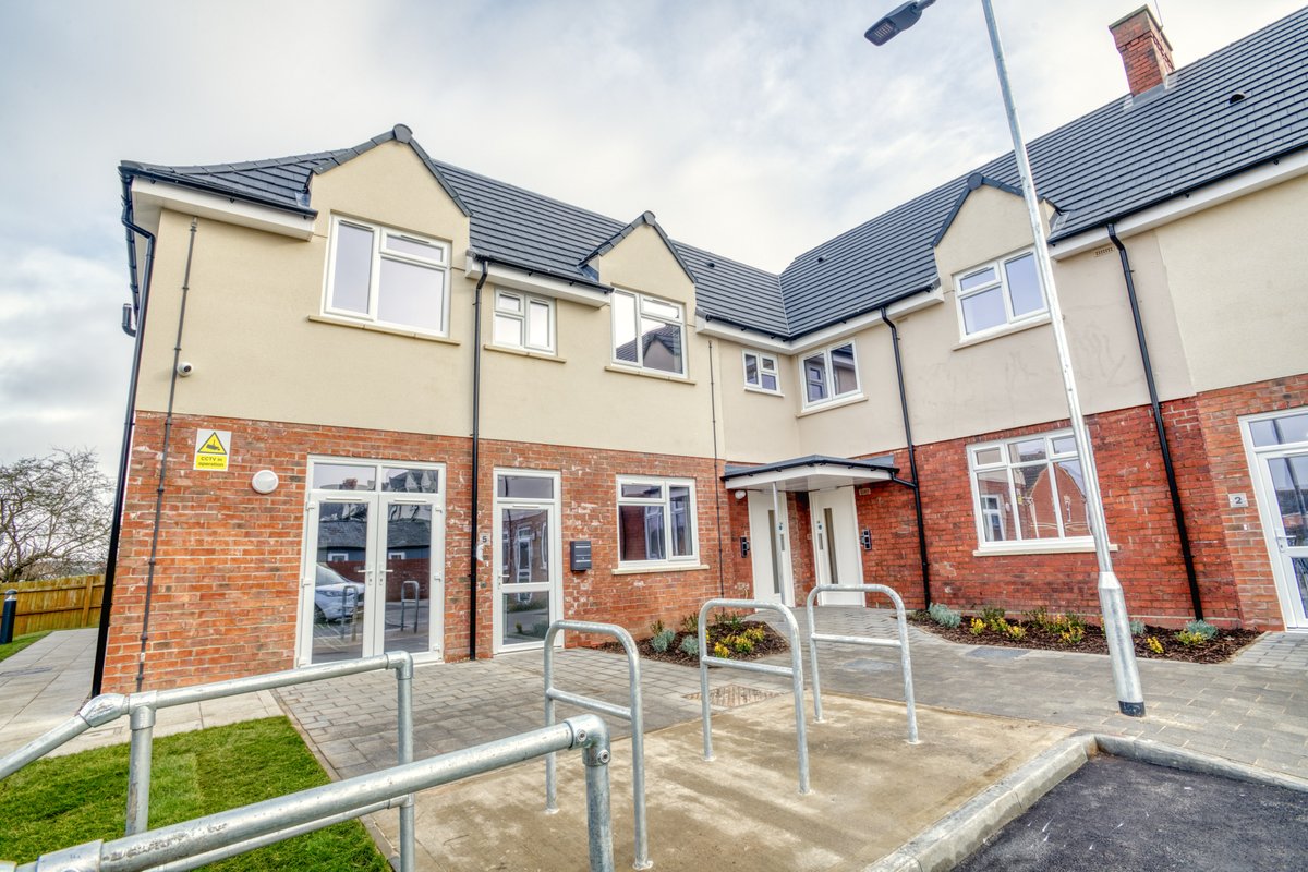 Stirlin Group tweet media