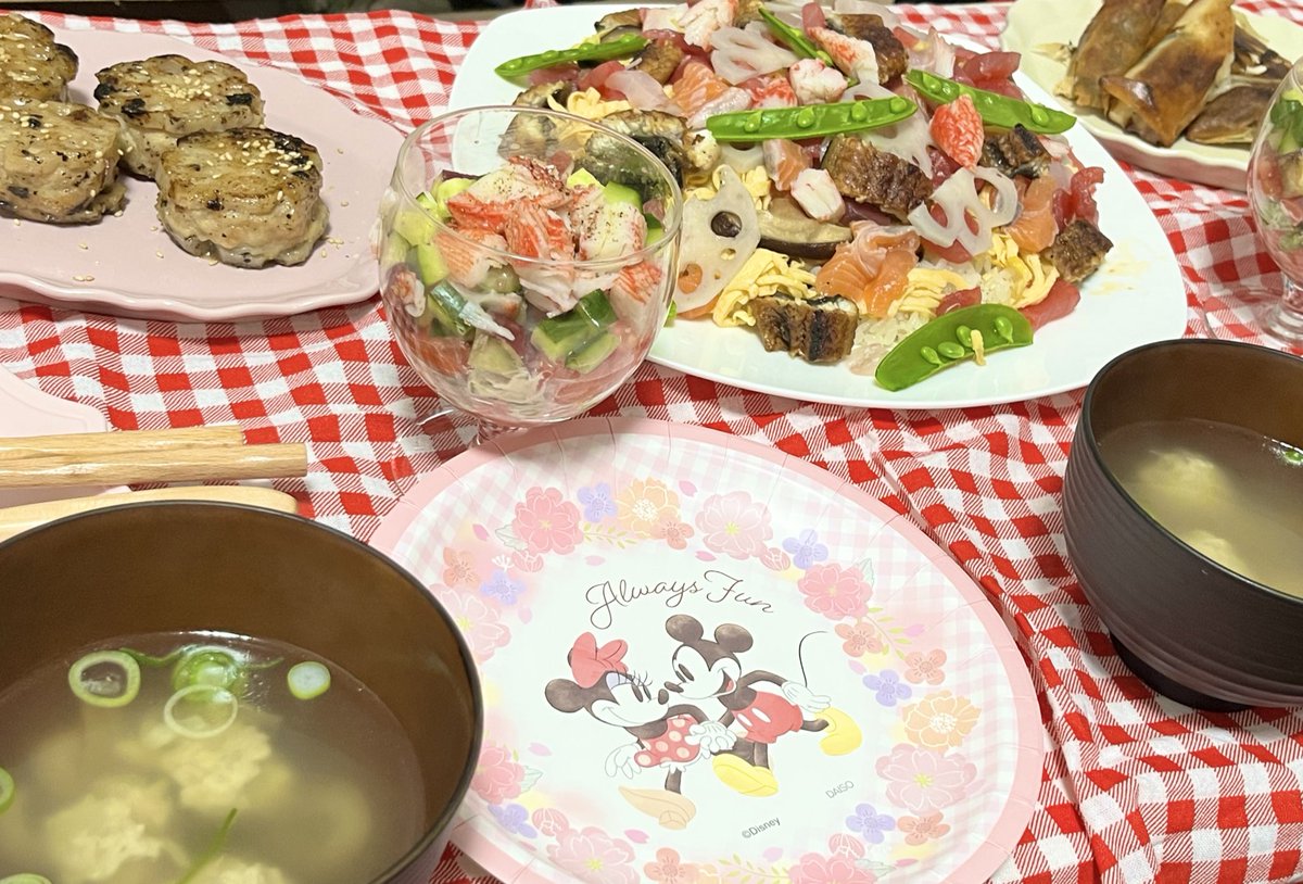 cooking_no21's tweet photo. ひな祭り🎎ディナー💗

#料理好きな人と繋がりたい https://t.co/ZhTGJa82SJ