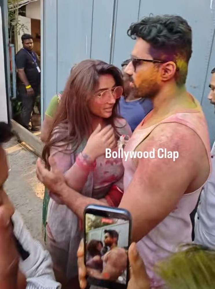 his protective side>>>😭🩷

#abhinoor