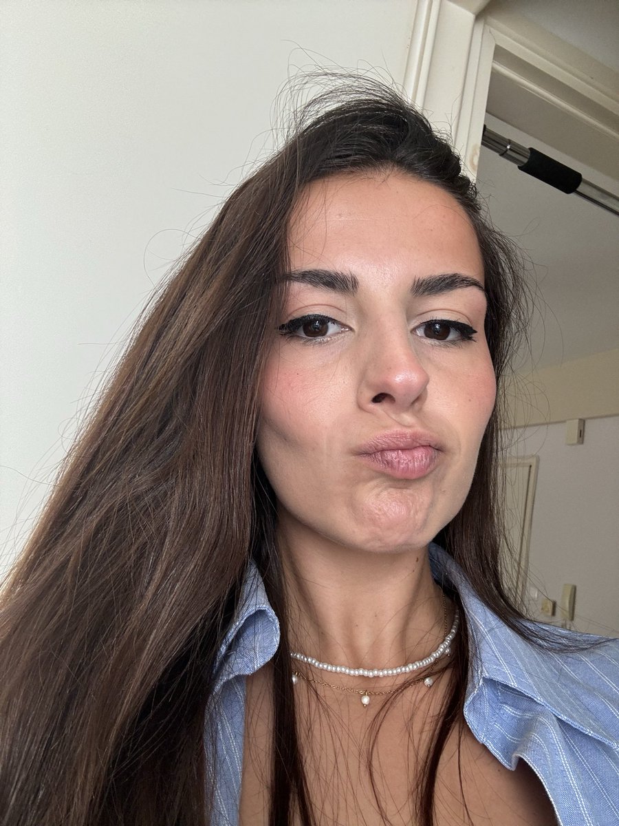 Spoilmenow97's tweet photo. Can u make my day ? 💋 

Dm me 👅#sellingcontent #spoilmefirst https://t.co/OhheLQEYQt