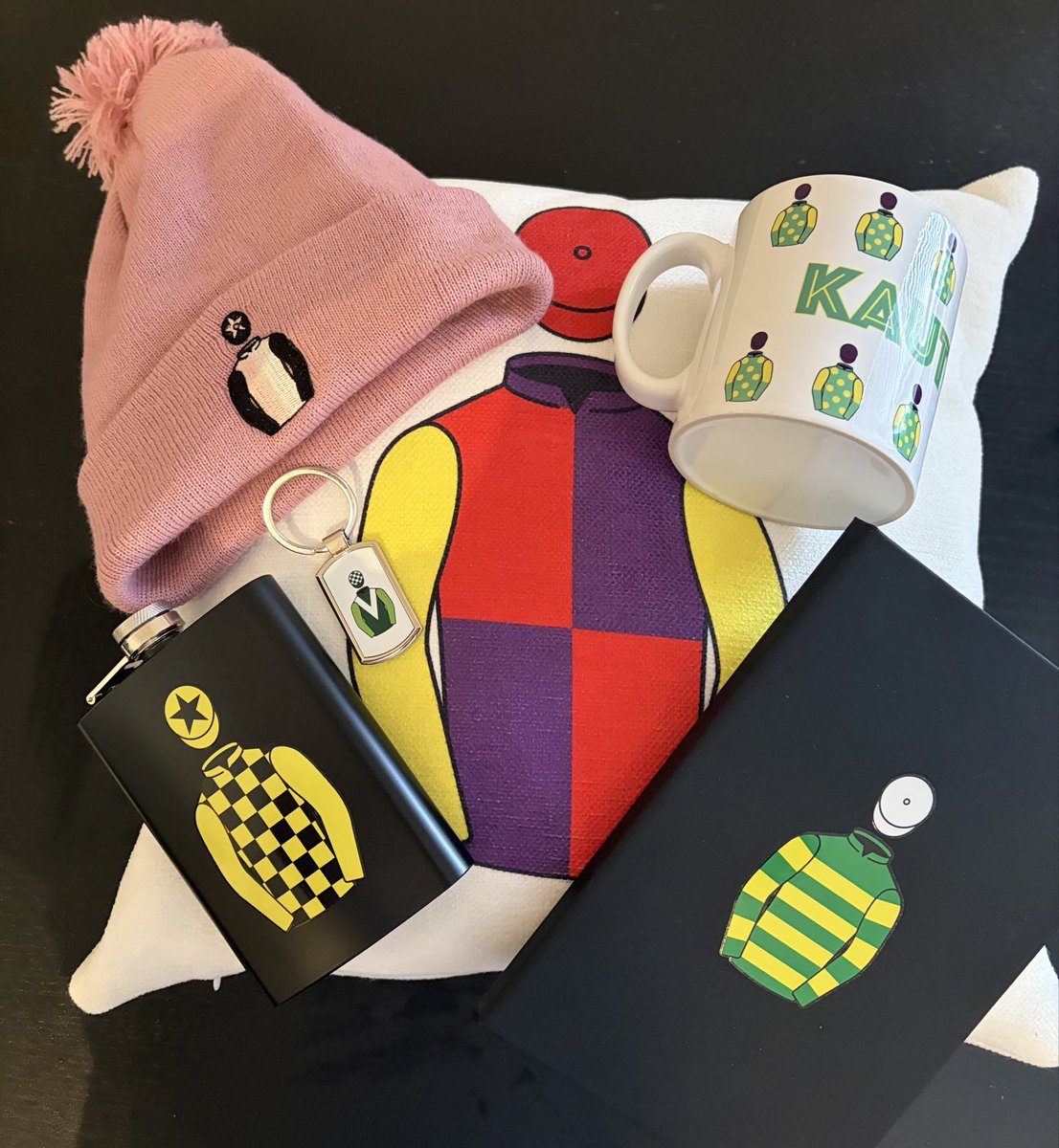 🏆 THE CHELTENHAM FESTIVAL BIG GIVEAWAY 🏆

Win everything pictured!

Mrs J Donnelly Hip Flask ⚫️ 🟡 

Robcour embroidered beanie 🩷 🤍 🖤 

Brocade Racing Cushion 🟣 🟡 🔴 

Kauto Star/Clive Smith Mug 🟢 🟡 

J P McManus Notebook 🟢 🟡 

Paul Barber keyring green circle 🟢 ⚪️