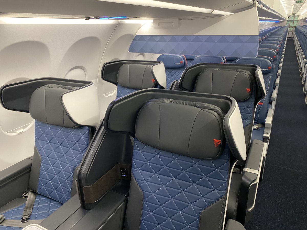 $48 First Class Upgrade for a 50-Minute Flight: What Would You Do? dlvr.it/TRGMn6