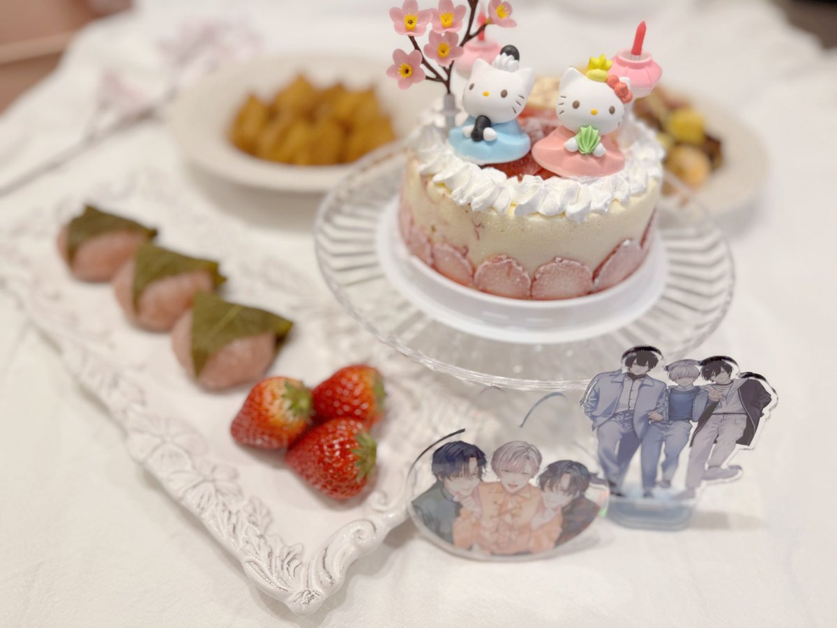 arata91kun's tweet photo. うさたん（うさ誕）
お誕生日おめでとう〜🐰🧡
#うさみん誕生日   #双子と先生 https://t.co/YiZQiyyqkE