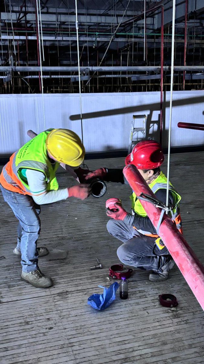 THABATCO26's tweet photo. On-site installation works in progress at the Prima Factory. 
#SaudiArabia #THABATCO #contracting  #ProjectUpdate #firesafety #primafactory https://t.co/hx35nxhhNH