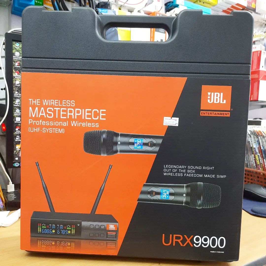 socratesconcept's tweet photo. JBL URX9900 Double handle wireless Microphone 
.
.
🏷️ ₦120,000
.
.
📍Shop BJ 18a Ojo Alaba international Market Lagos 
.
.
☎️ +2348035154178 https://t.co/D42RP59EeB