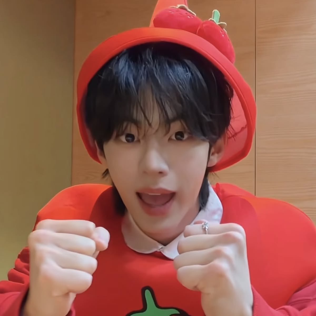 아카이브 tweet media