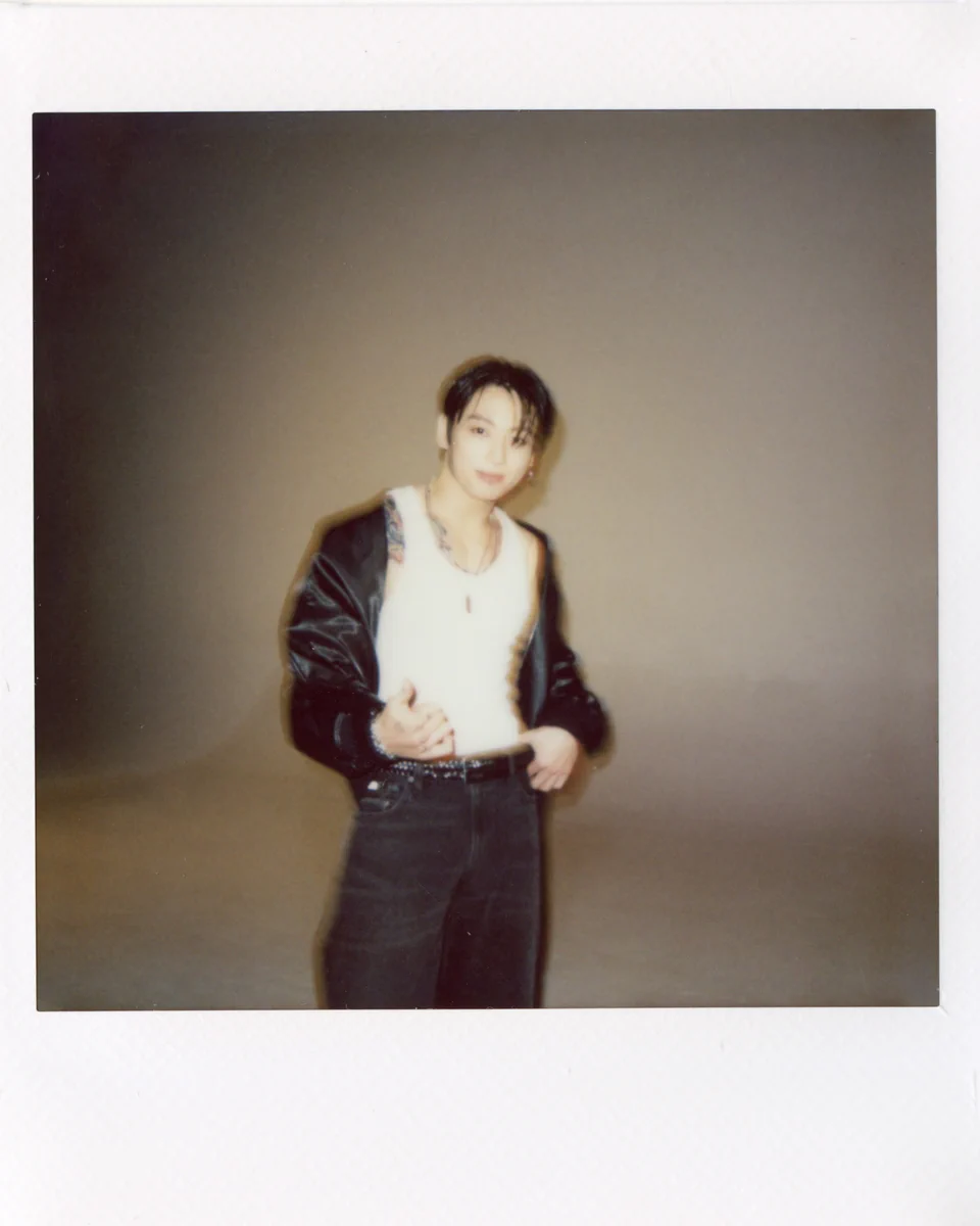 新品タグ付き　  Jung Kook バギージーンズ Calvin Klein Japan on X: 