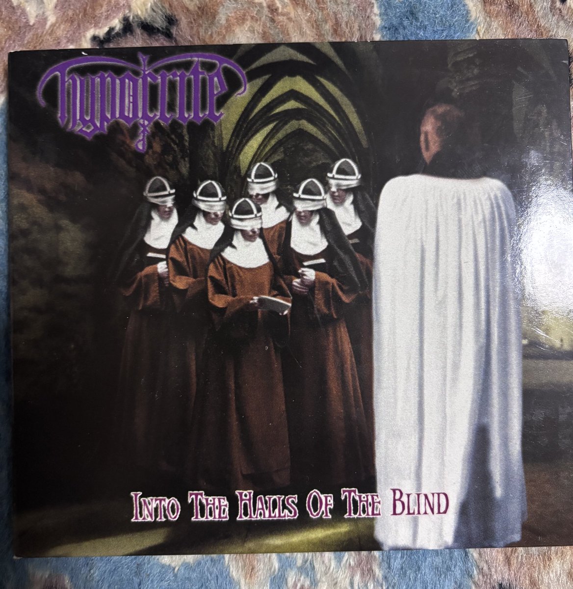 買った記憶もないが再生したら素晴らしいメロデスでした　感動