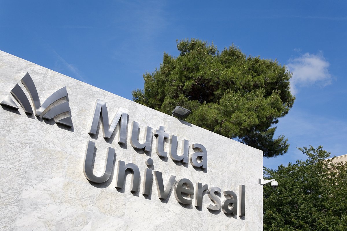 Mutua Universal tweet media
