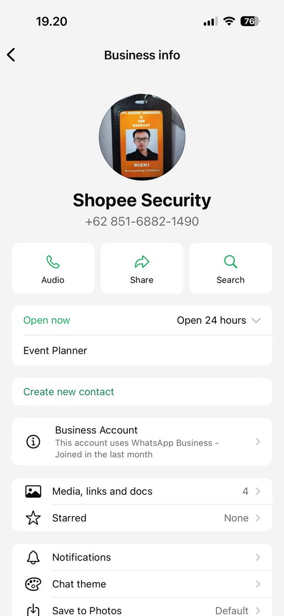 Domikiann's tweet photo. halo @ShopeeID saya dapat WA dr shopee Security mengatas namakan Rizky
apakah scam??? https://t.co/OQ5zXm63tM